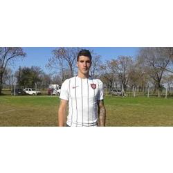 Senesi titular en lugar del "seleccionado" Caruzzo