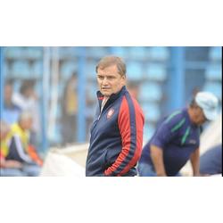 Diego Aguirre, aliviado: "Los pibes son el presente y el futuro"
