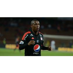 Jeison Lucumí y 6 más cerca de San Lorenzo