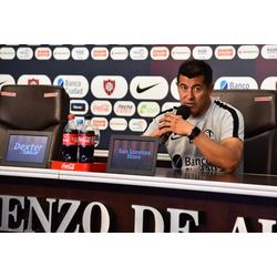 Jorge Almirón: "Estoy seguro de que el equipo va a mejorar y va a ganar varios partidos"