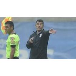Jorge Almirón: "Para seguir avanzando en la Copa Libertadores, necesitamos jerarquizar el plantel"