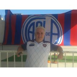 Rubén Iglesias: "No hay ningún nombre propio que pueda ser un cuarto de lo que es San Lorenzo"