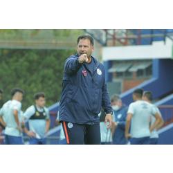 San Lorenzo debuta un sábado a la noche en el nuevo torneo