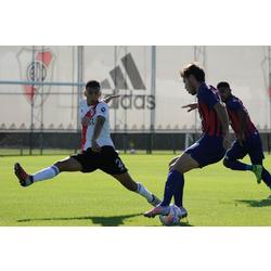 River le ganó a la Reserva agónicamente