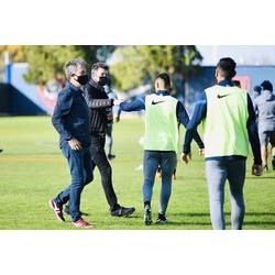 Dabove no confirmó el equipo