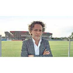 César Francis: "La realidad es que se acabó la ficción"