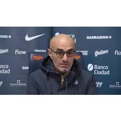 Paolo Montero: "Lo importante es que hemos llegado con más jugadores al área"