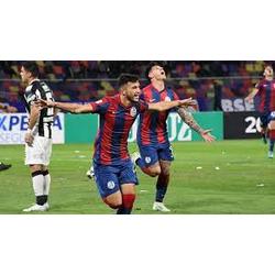 San Lorenzo logró en Santiago su primer triunfo en el torneo y sigue invicto
