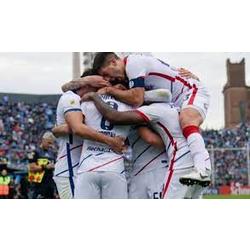 San Lorenzo ganó en Barrio Alberdi por las tapadas de Altamirano y el golazo de Maroni