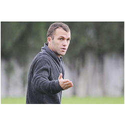 "Aguirre no va a pasar la escoba"